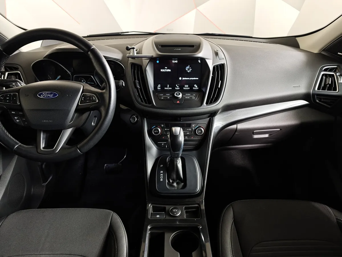 Ford Kuga 1.5 EcoBoost AT AWD (150 л.с.) Titanium Серый в АВИЛОН. Слайд №14