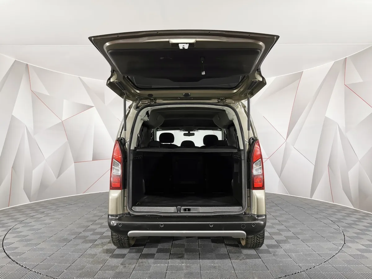 Citroen Berlingo 1.6 MT (120 л.с.) Multispace Коричневый в АВИЛОН. Слайд №11