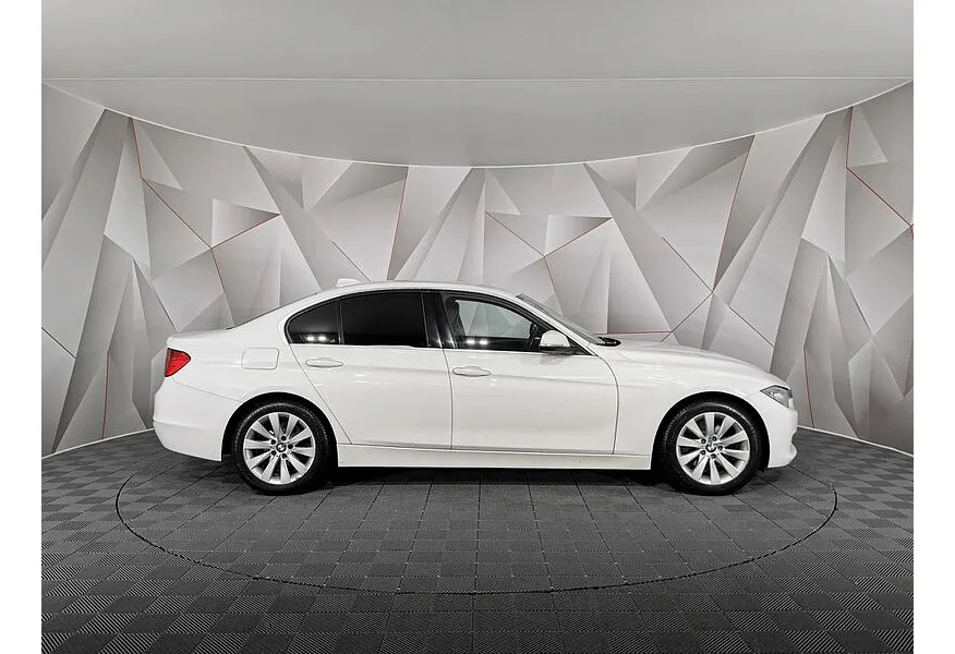 BMW 3 серия 328i xDrive AT (245 л.с.) Base Локальная сборка Белый в АВИЛОН. Слайд №6