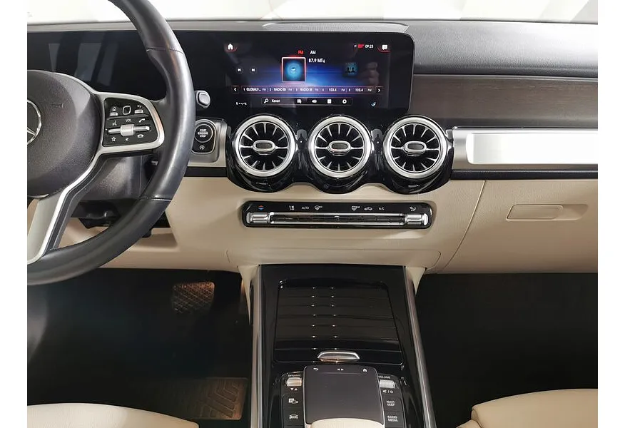 Mercedes-Benz GLB 200 d 8G-DCT 4MATIC (150 л.с.) Progressive Белый в АВИЛОН. Слайд №15