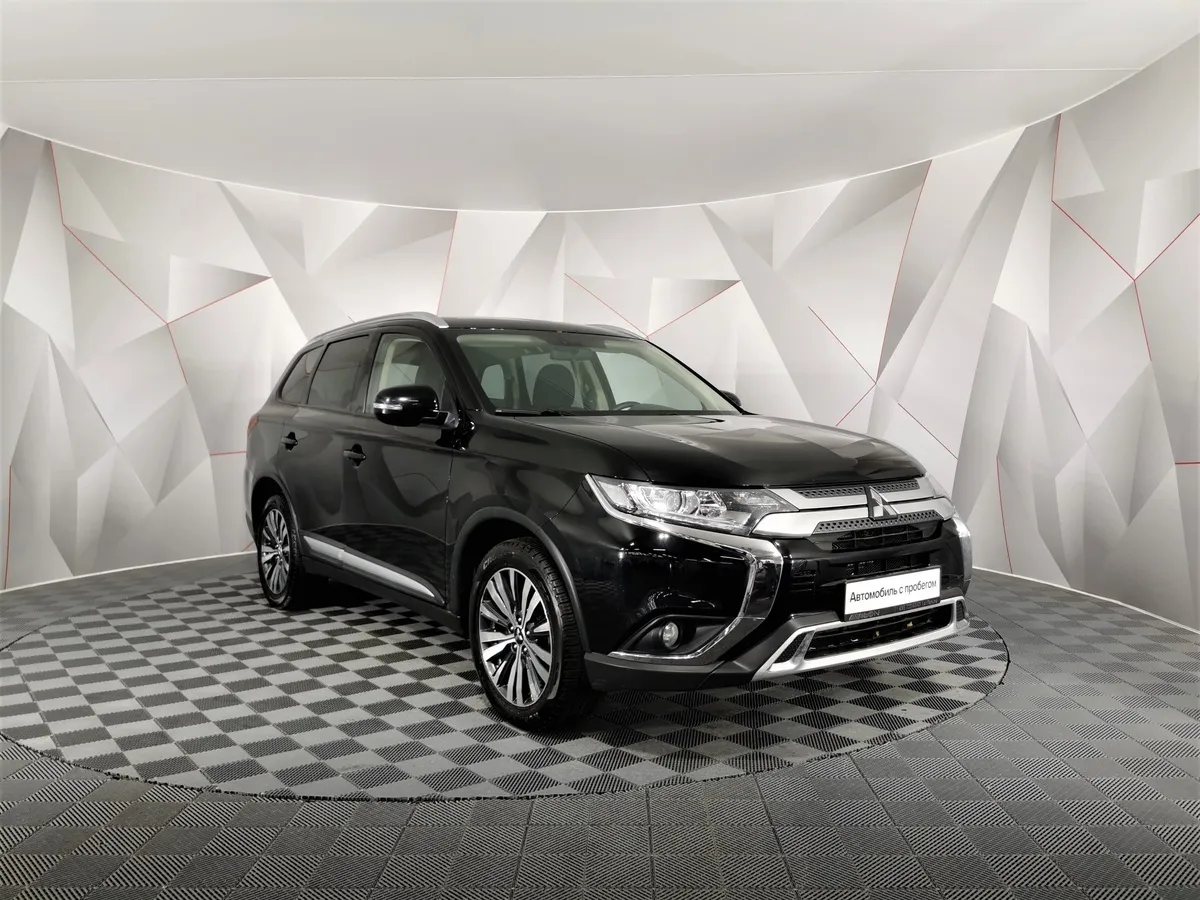 Mitsubishi Outlander 2.0 MIVEC CVT 2WD (146 л.с.) Invite Черный в АВИЛОН. Слайд №3