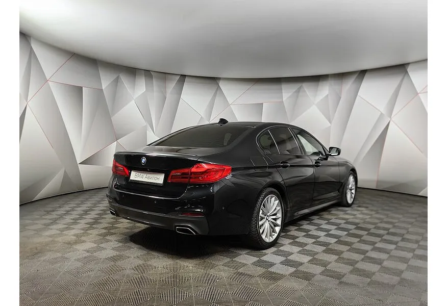 BMW 5 серия 520d xDrive Steptronic (190 л.с.) Черный в АВИЛОН. Слайд №2