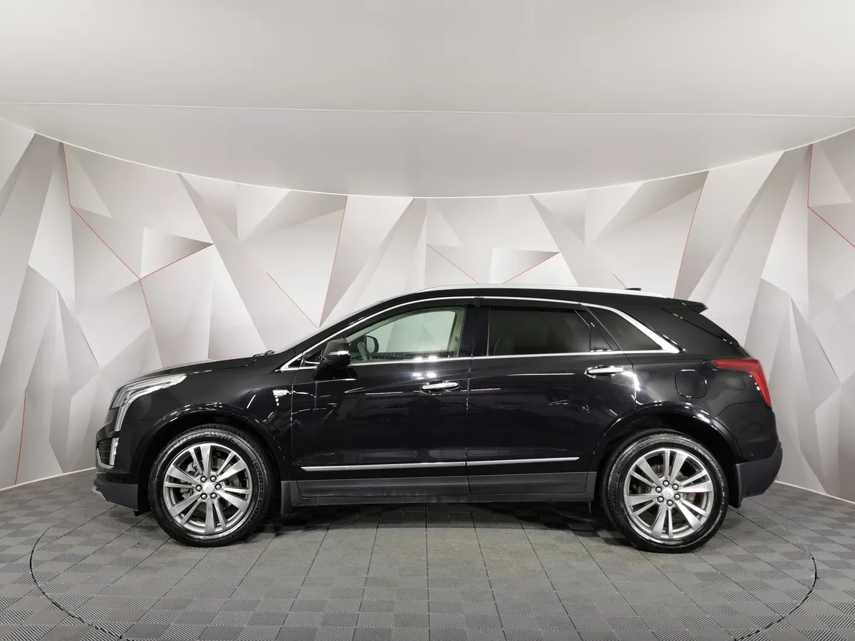 Cadillac XT5 2.0T АТ AWD (200 л.с.) Premium Luxury Черный в АВИЛОН. Слайд №5