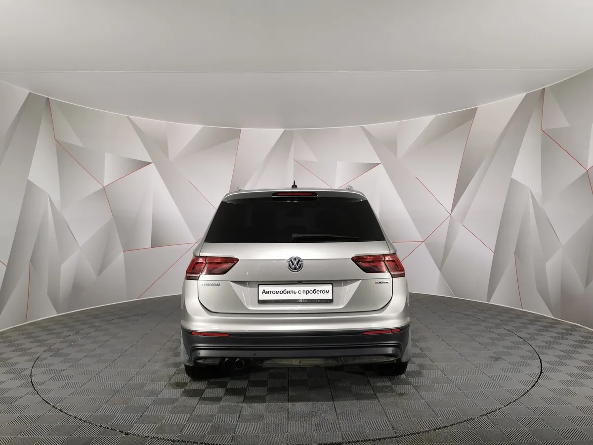 Volkswagen Tiguan 1.4 TSI 4Motion AT (150 л.с.) Exclusive Серый в АВИЛОН. Слайд №8