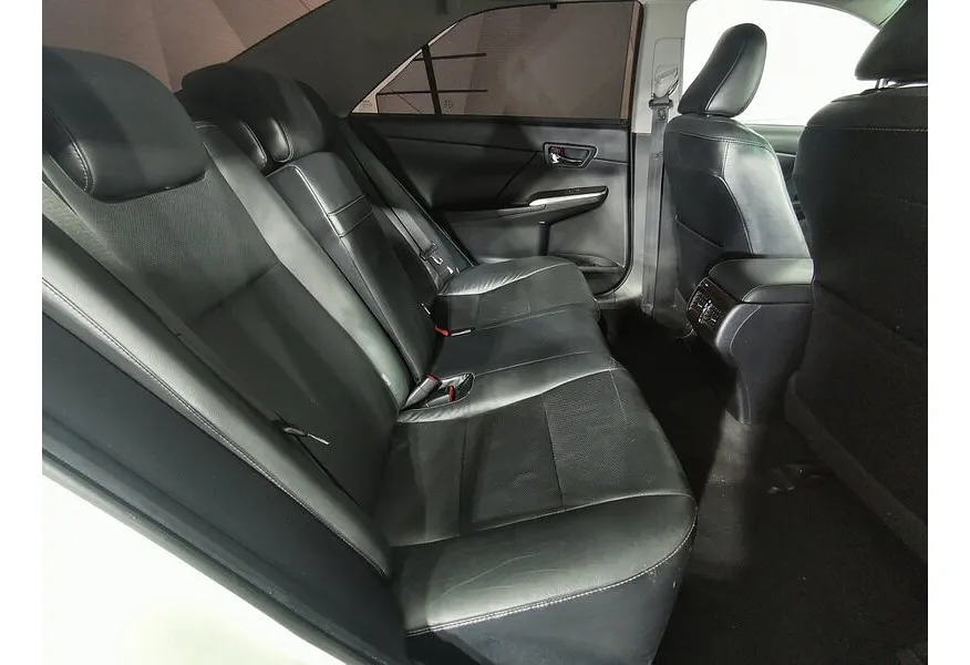 Toyota Camry 3.5 AT (249 л.с.) Белый в АВИЛОН. Слайд №15 Toyota Camry 3.5 AT (249 л.с.) Белый в АВИЛОН. Слайд №15