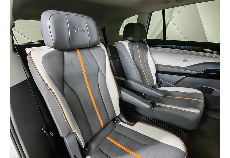 Volkswagen ID.6 AT (313 л.с.) Prime Белый в АВИЛОН. Слайд №17