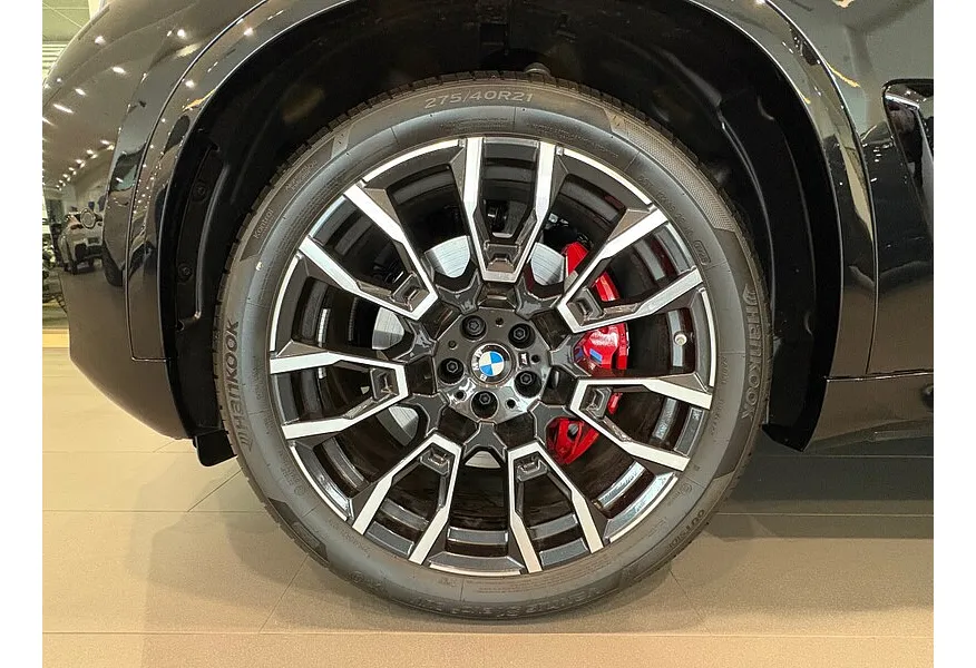 BMW X5 xDrive30d Steptronic (286 л.с.) Черный в АВИЛОН. Слайд №9