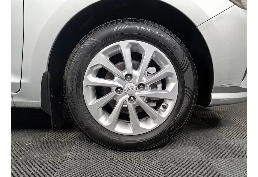 АВИЛОН - Hyundai Solaris 1.6 MT (123 л.с.) Специальная серия + Comfort Серый - slide 16