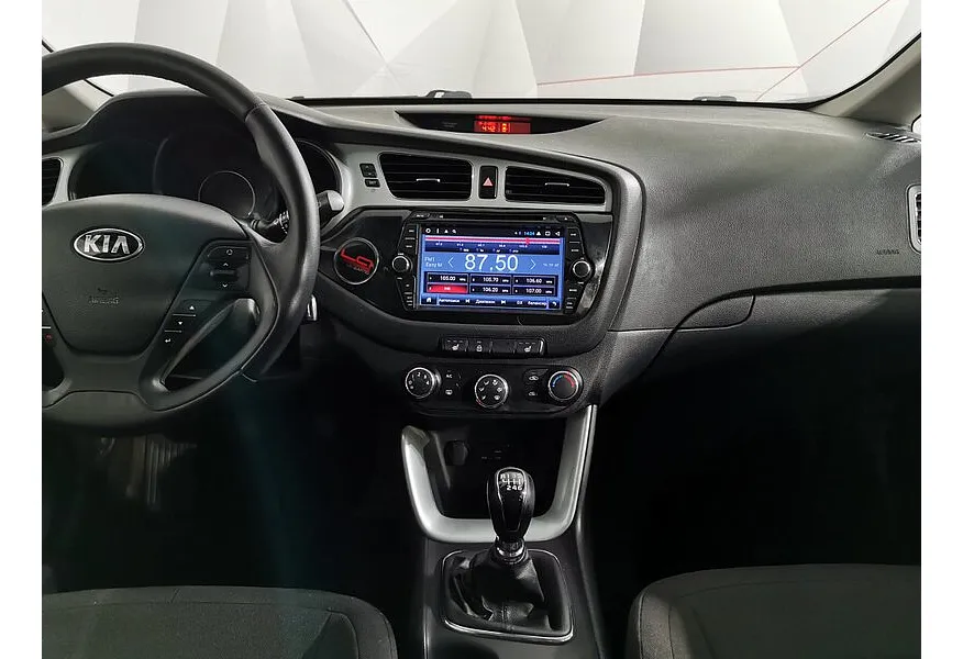 Kia Ceed 1.6 AT (130 л.с.) Classic Серый в АВИЛОН. Слайд №15