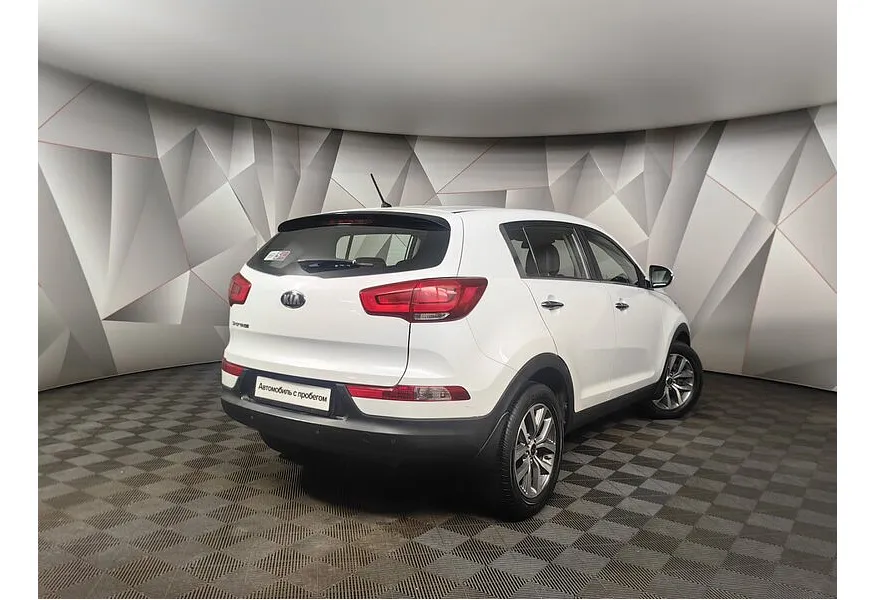 АВИЛОН - Kia Sportage 2.0 AT (150 л.с.) Белый - slide 7