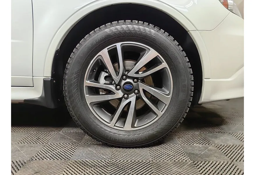 Subaru Tribeca 3.6 AT AWD (258 л.с.) Белый в АВИЛОН. Слайд №9