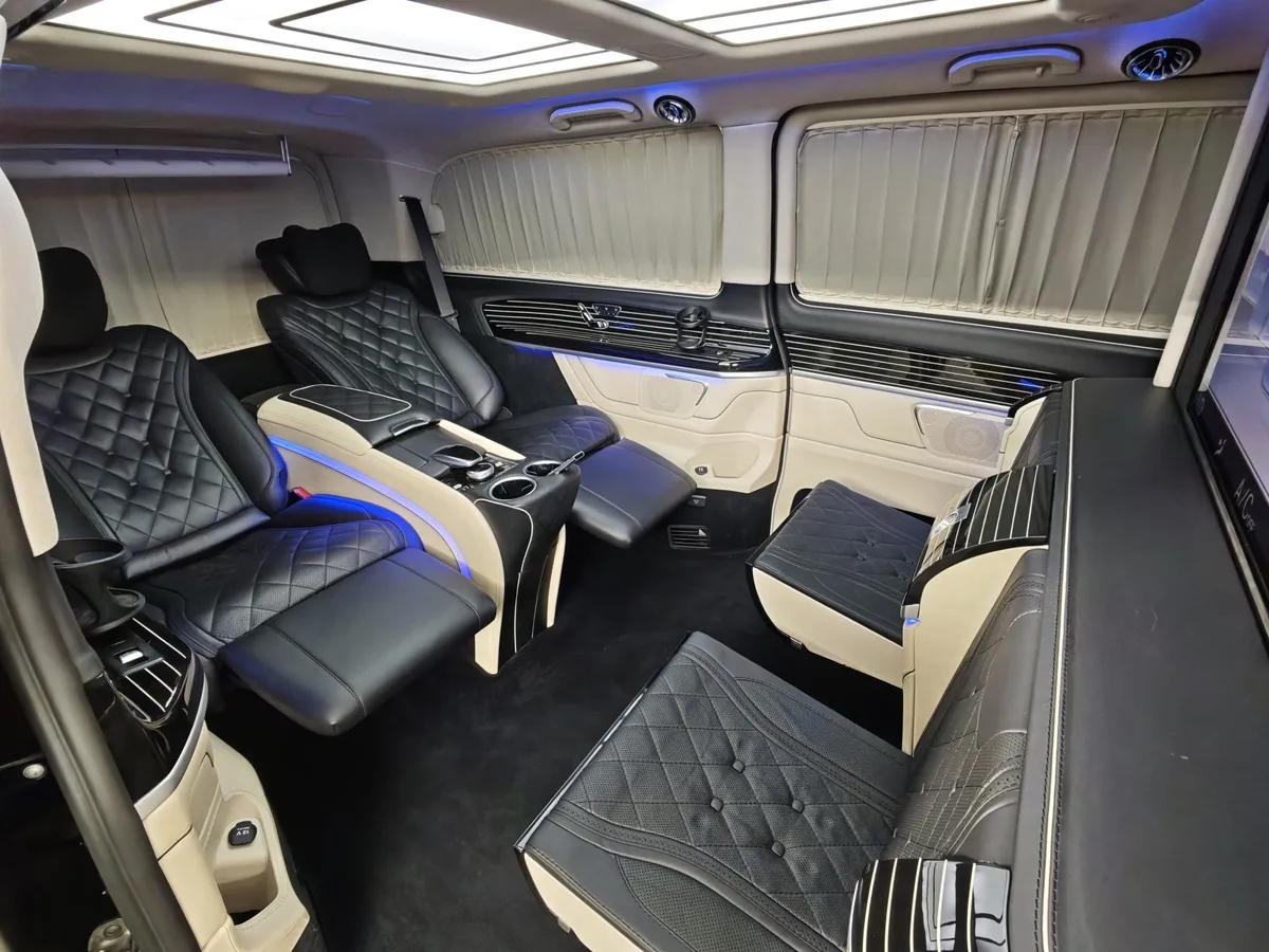 Mercedes-Benz V-Класс V 250 BlueTEC 7G-Tronic Plus 4x4 (190 л.с.) Черный в АВИЛОН. Слайд №28
