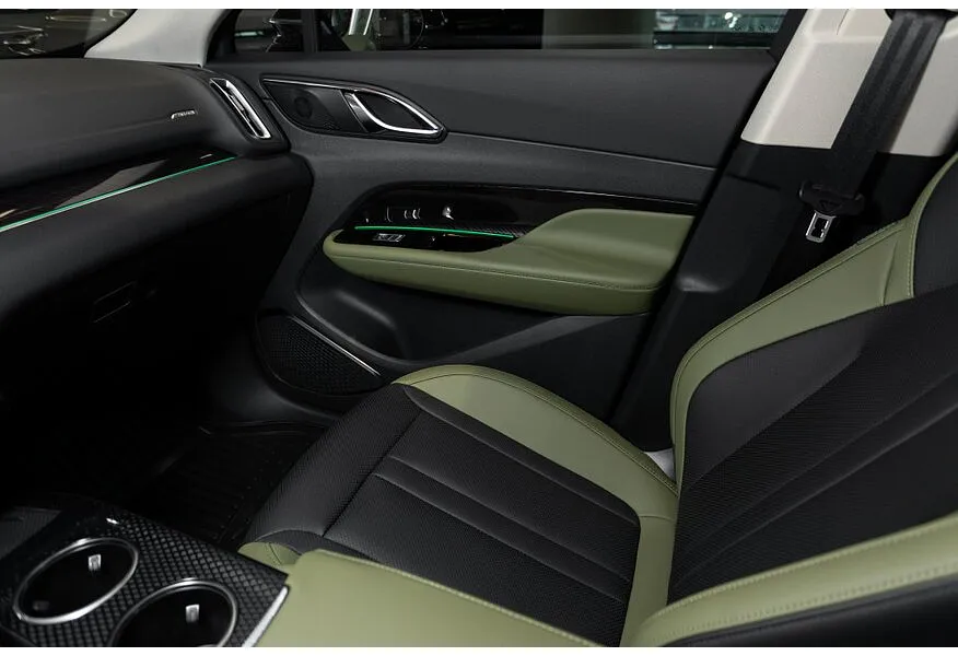 Hongqi HS3 1.5T 7DCT 2WD (156 л.с.) Комфорт Черный в АВИЛОН. Слайд №13