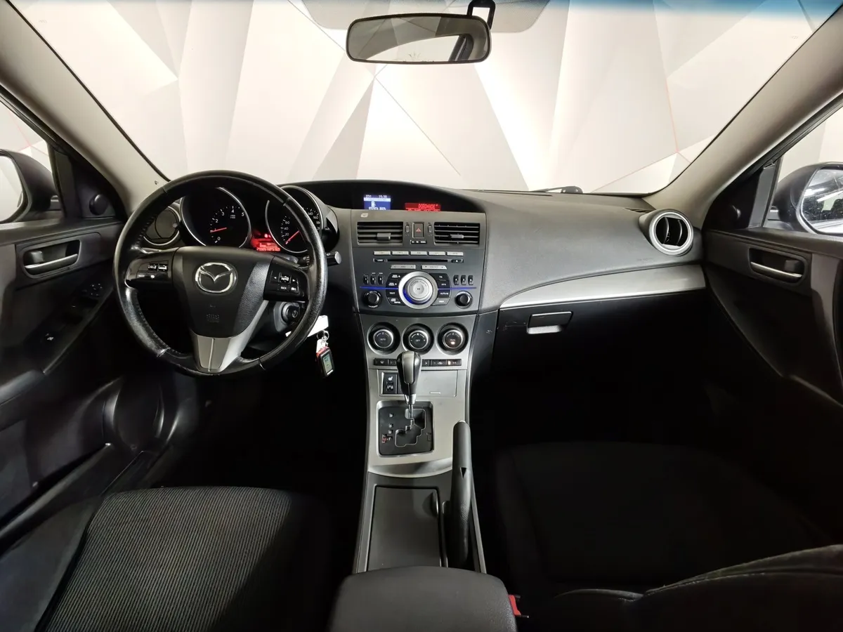 Mazda 3 1.6 AT (104 л.с.) Active Серебристый в АВИЛОН. Слайд №13
