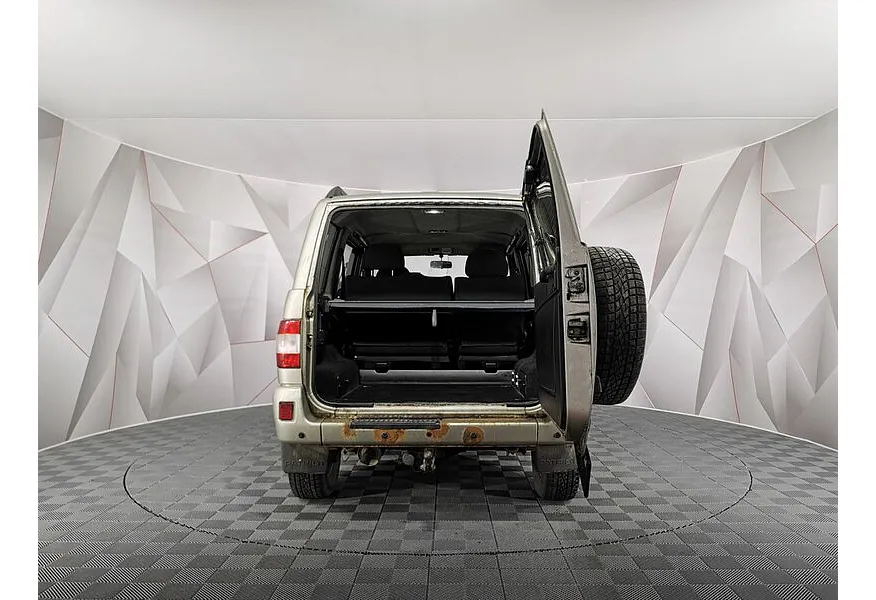 УАЗ Patriot 2.7 MT 4WD (128 л.с.) Желтый в АВИЛОН. Слайд №12