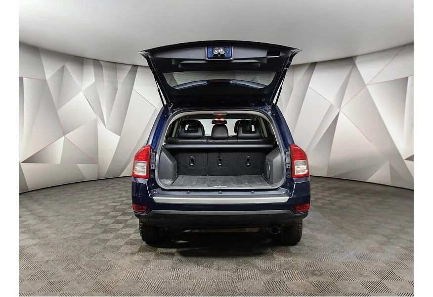 Jeep Compass 2.4 AT AWD (170 л.с.) Limited Синий в АВИЛОН. Слайд №11