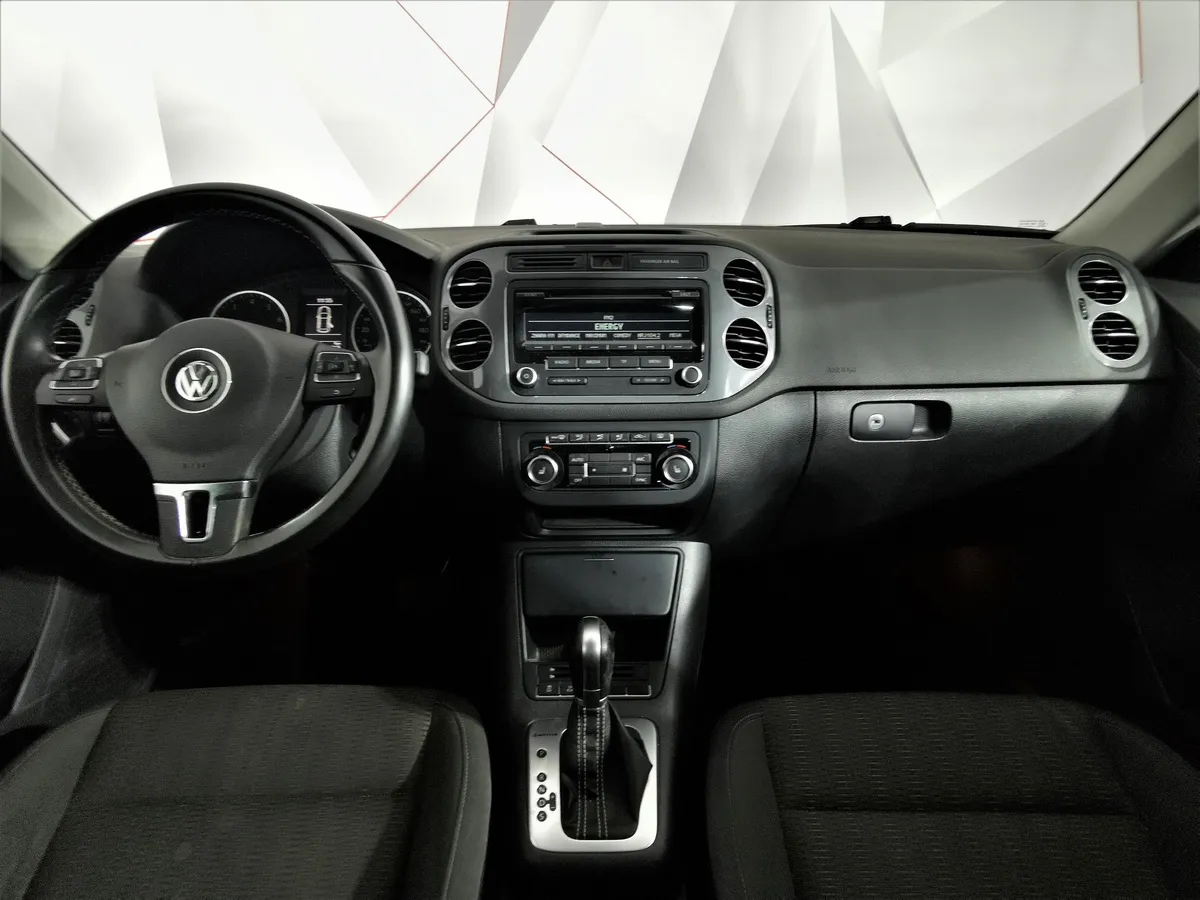 Volkswagen Tiguan 2.0 TSI 4Motion AT (170 л.с.) Track & Field Коричневый в АВИЛОН. Слайд №13