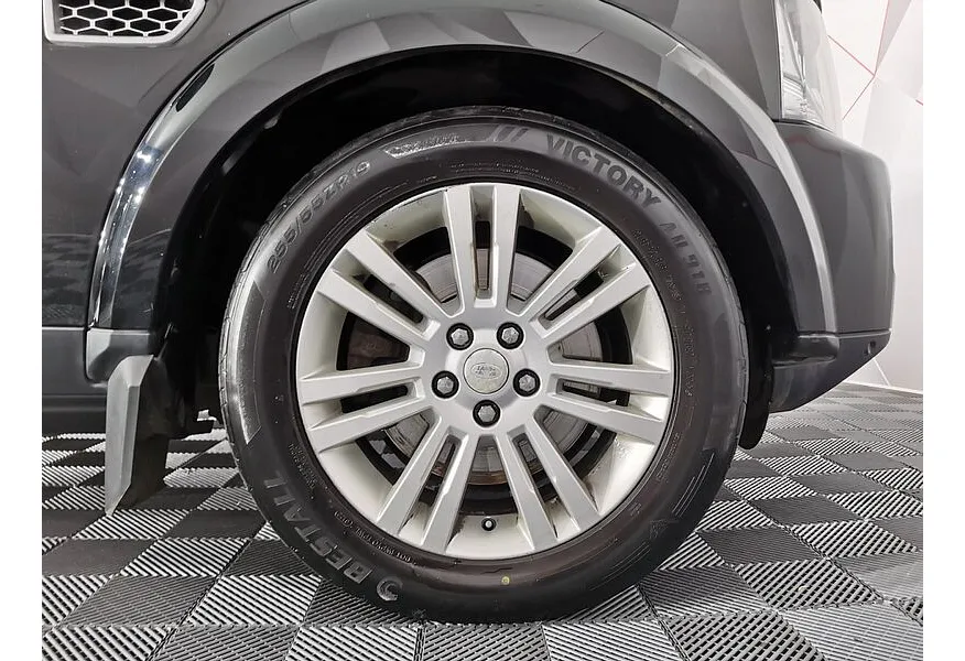 LIVE. Слайд №17