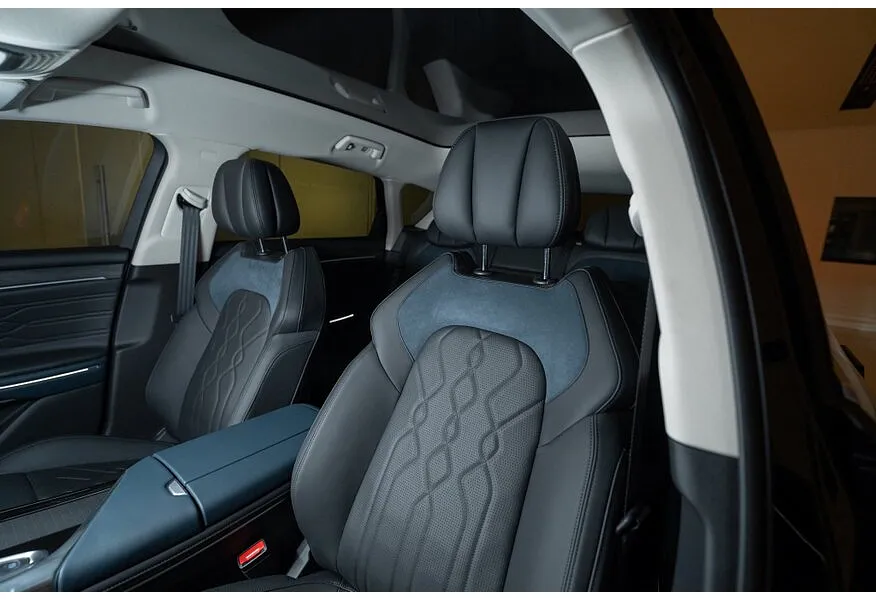 АВИЛОН - Voyah Free EVR Long Range 1.5 AT AWD (489 л.с.) Черный - slide 10