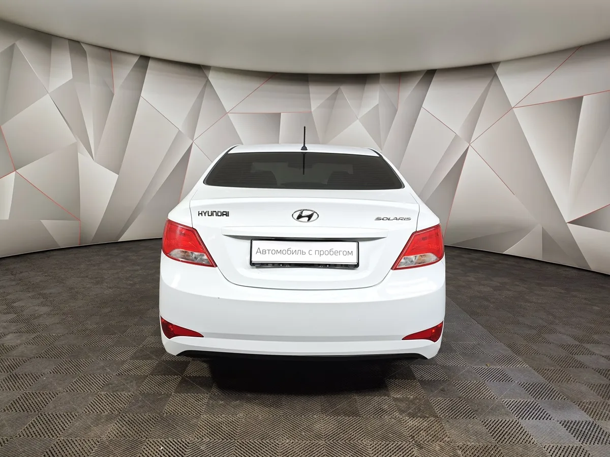 Hyundai Solaris 1.6 AT (123 л.с.) Active Plus Белый в АВИЛОН. Слайд №8