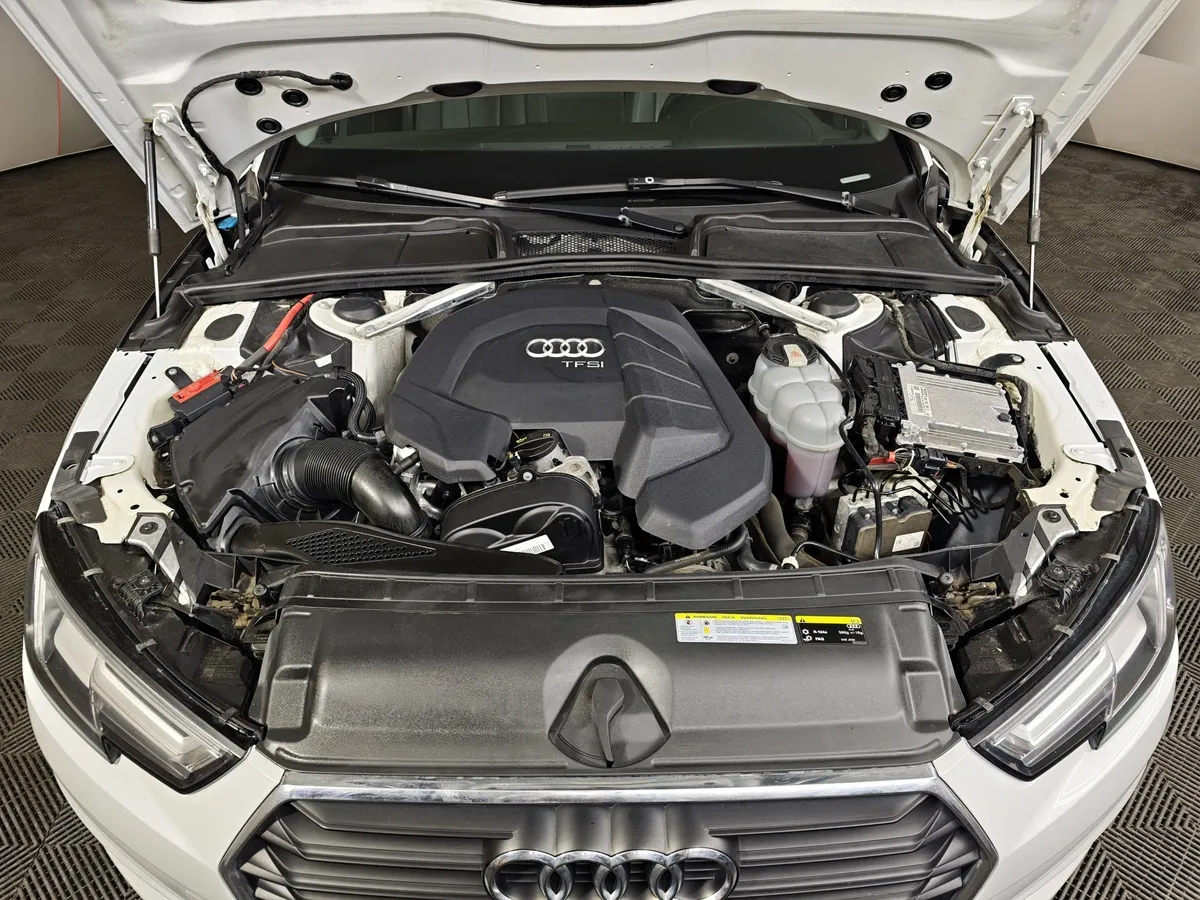 Audi A4 1.4 TFSI S tronic (150 л.с.) Sport Белый в АВИЛОН. Слайд №10