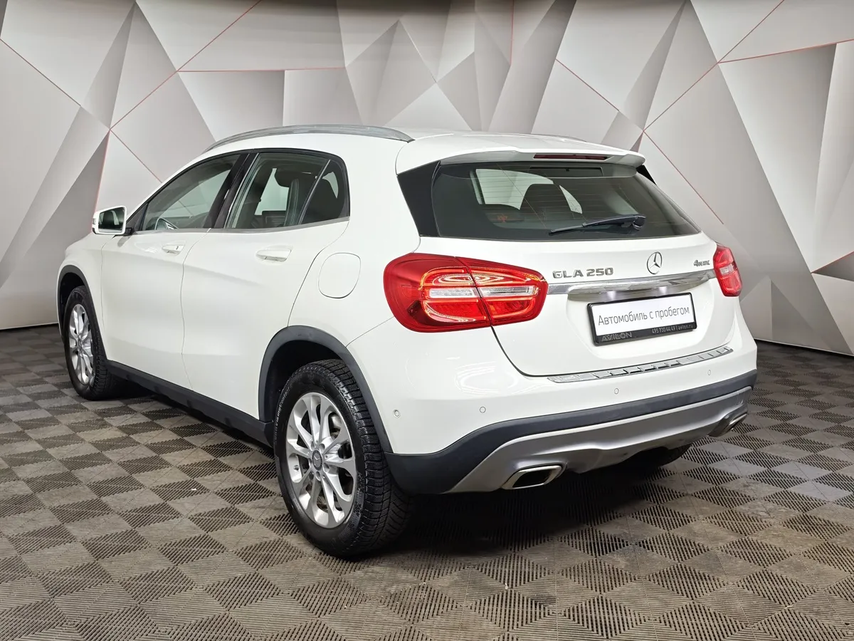Mercedes-Benz GLA 250 7G-DCT 4MATIC (211 л.с.) Особая серия Белый в АВИЛОН. Слайд №4