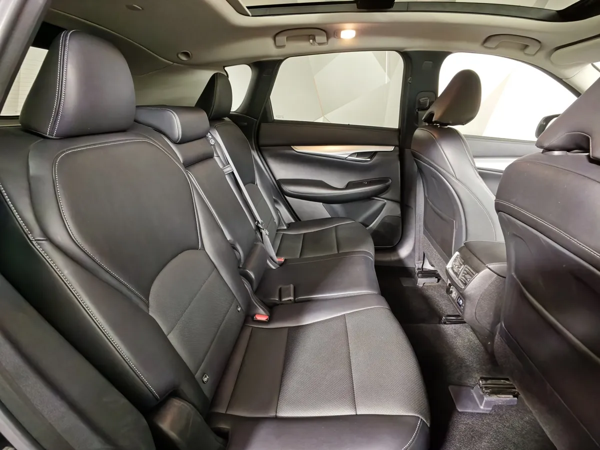 Infiniti QX50 2.0 VC-T CVT AWD (249 л.с.) Черный в АВИЛОН. Слайд №15
