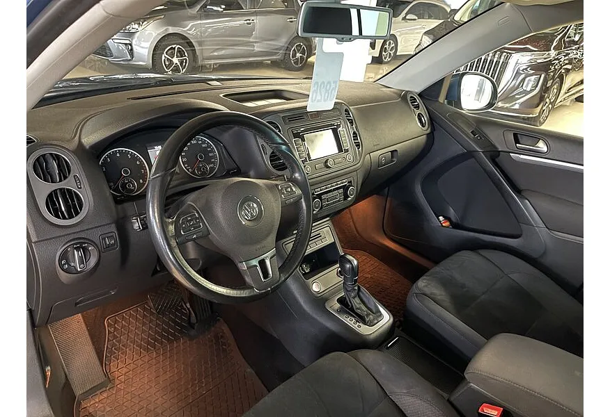 Volkswagen Tiguan 2.0 TSI 4Motion AT (170 л.с.) Sport&Style Синий в АВИЛОН. Слайд №2