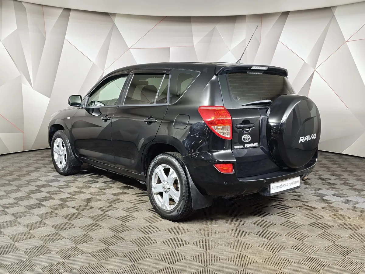Toyota RAV4 2.0 AT AWD (152 л.с.) Черный в АВИЛОН. Слайд №4
