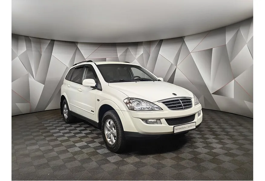 АВИЛОН - SsangYong Kyron 2.3 E-Tronic 4WD (150 л.с.) Белый - slide 1