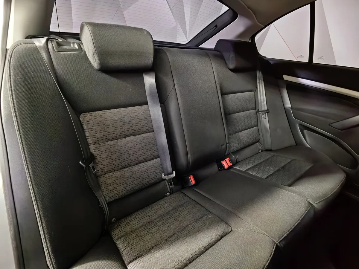 Skoda Octavia 1.8 TSI AT (152 л.с.) Серебристый в АВИЛОН. Слайд №17