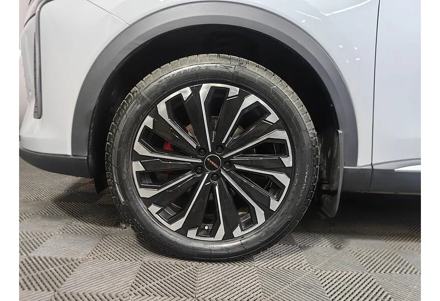 EXEED RX 2.0T DCT 4WD (249 л.с.) Prestige Серый в АВИЛОН. Слайд №9