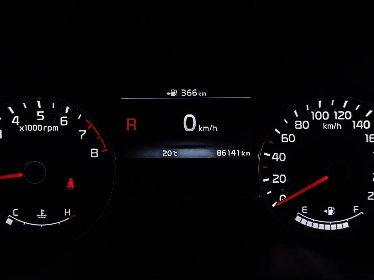 Kia Soul 2.0 MPI AT (150 л.с.) Premium Plus Красный в АВИЛОН. Слайд №18