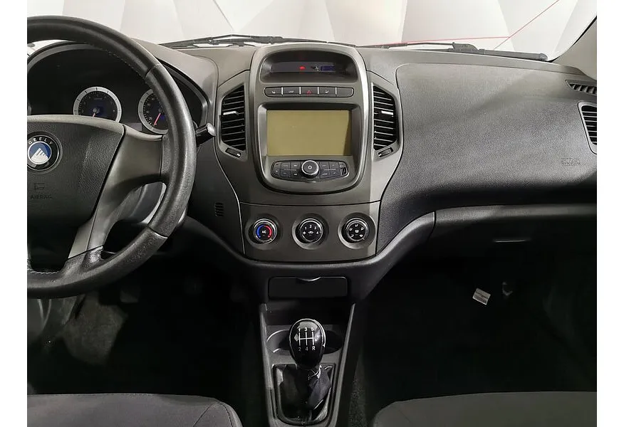 Geely GC6 1.5 MT (94 л.с.) Красный в АВИЛОН. Слайд №15