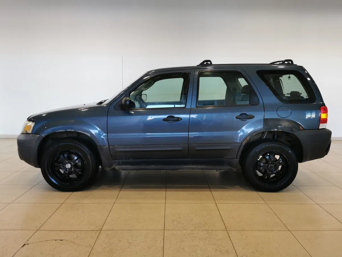 Ford Escape 2.3 AT AWD (145 л.с.) Синий в АВИЛОН. Слайд №5