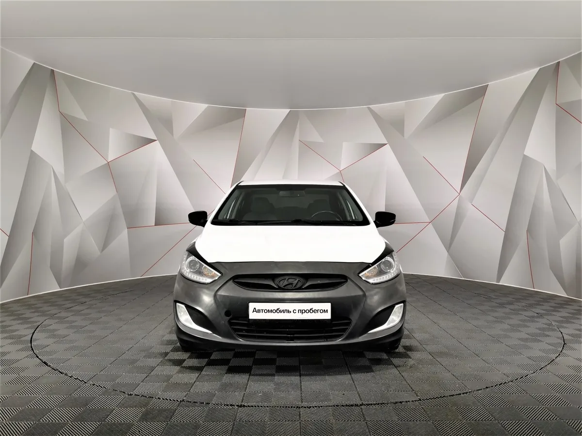 Hyundai Solaris 1.6 AT (123 л.с.) Elegance Белый в АВИЛОН. Слайд №7