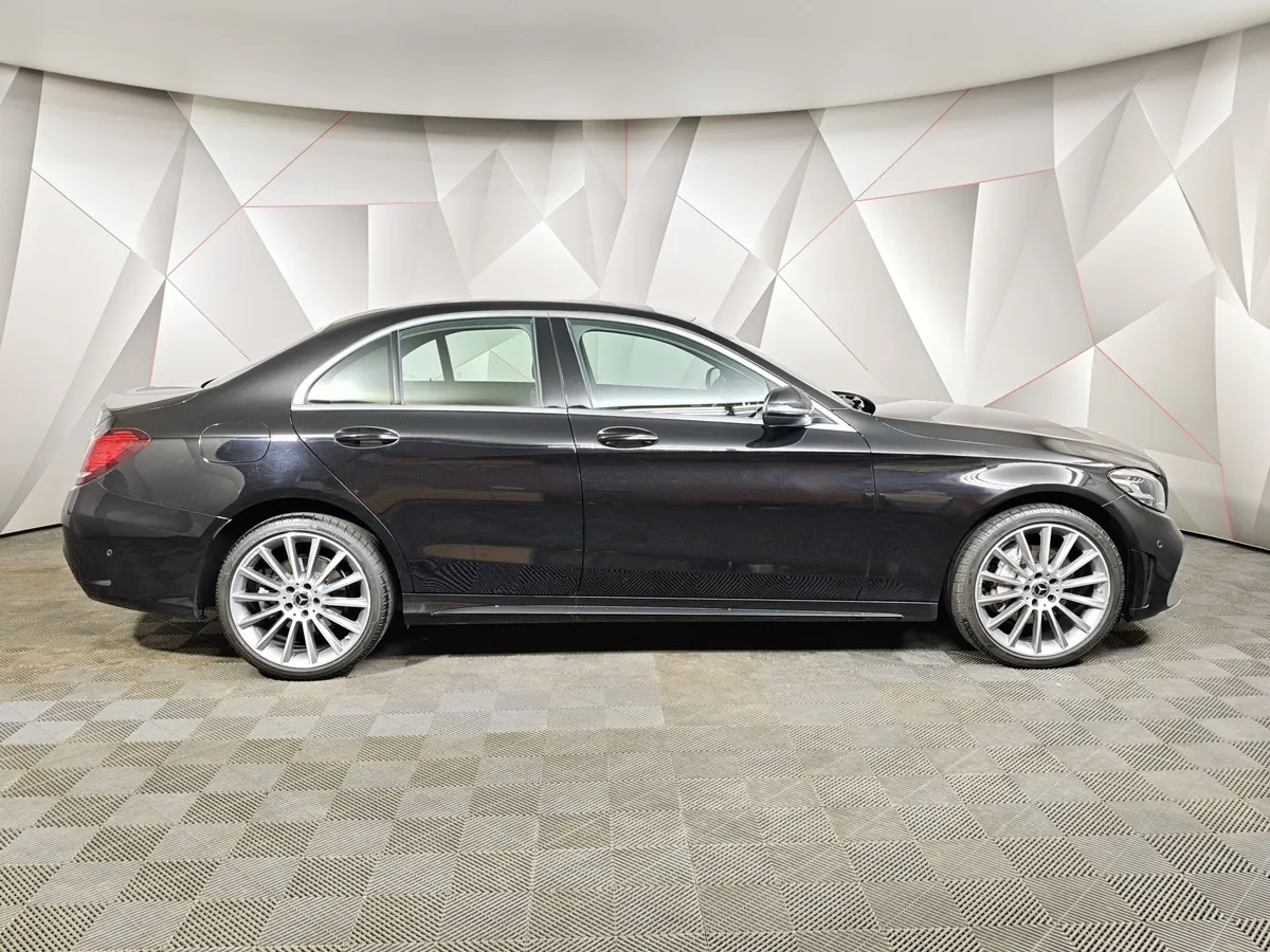 Mercedes-Benz C-Класс C 200 4Matic 9G-Tronic (184 л.с.) Sport Черный в АВИЛОН. Слайд №6