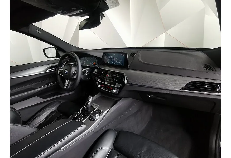 LIVE. Слайд №9