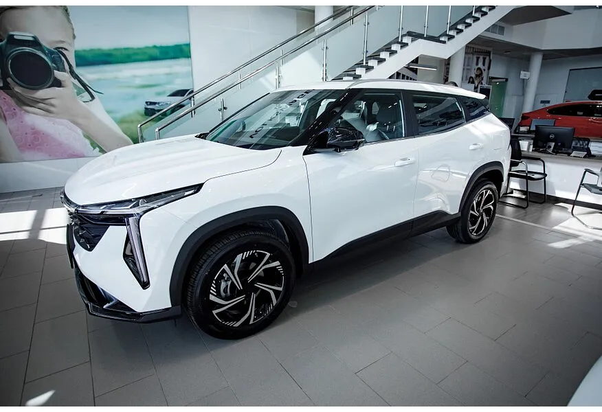 Geely Cityray 1.5T 7DCT 2WD (150 л.с.) Flagship Белый в АВИЛОН. Слайд №1