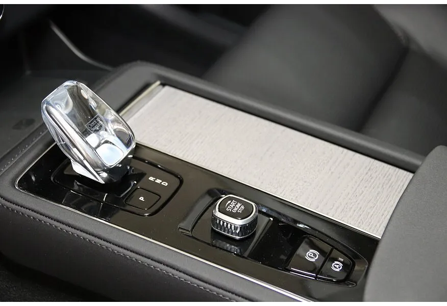 LIVE. Слайд №15