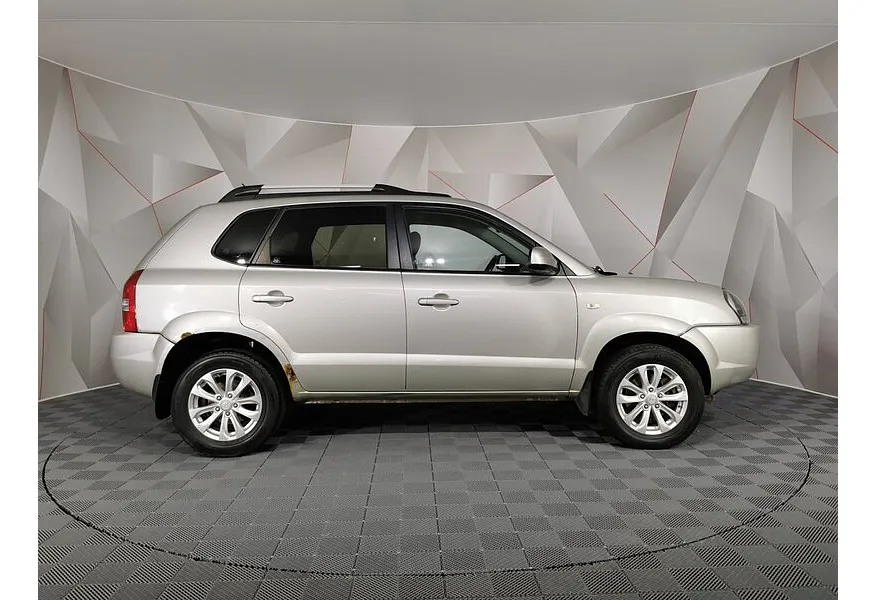 LIVE. Слайд №4