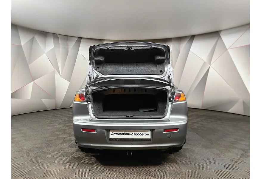 Mitsubishi Lancer 1.5 MT (109 л.с.) Серый в АВИЛОН. Слайд №11