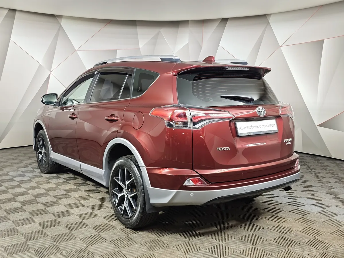 Toyota RAV4 2.0 CVT AWD (146 л.с.) Классик Красный в АВИЛОН. Слайд №4