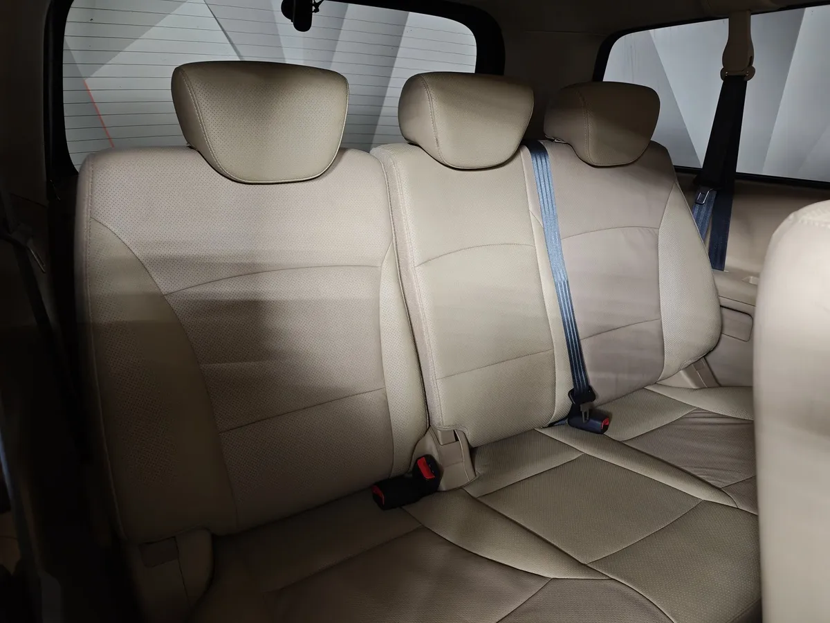 Hyundai H-1 2.5 CRDi AT (170 л.с.) Business (JP6) Черный в АВИЛОН. Слайд №22