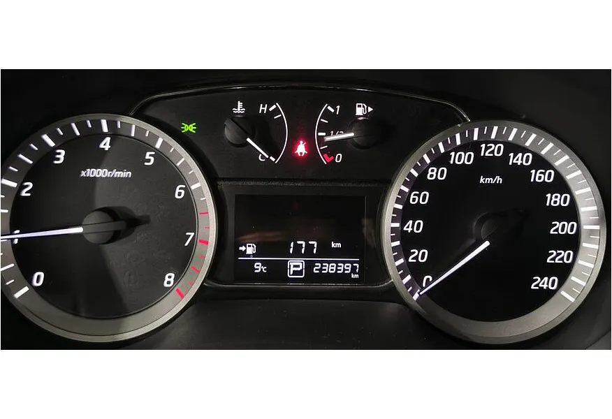 Nissan Sentra 1.6 CVT (117 л.с.) Серый в АВИЛОН. Слайд №19