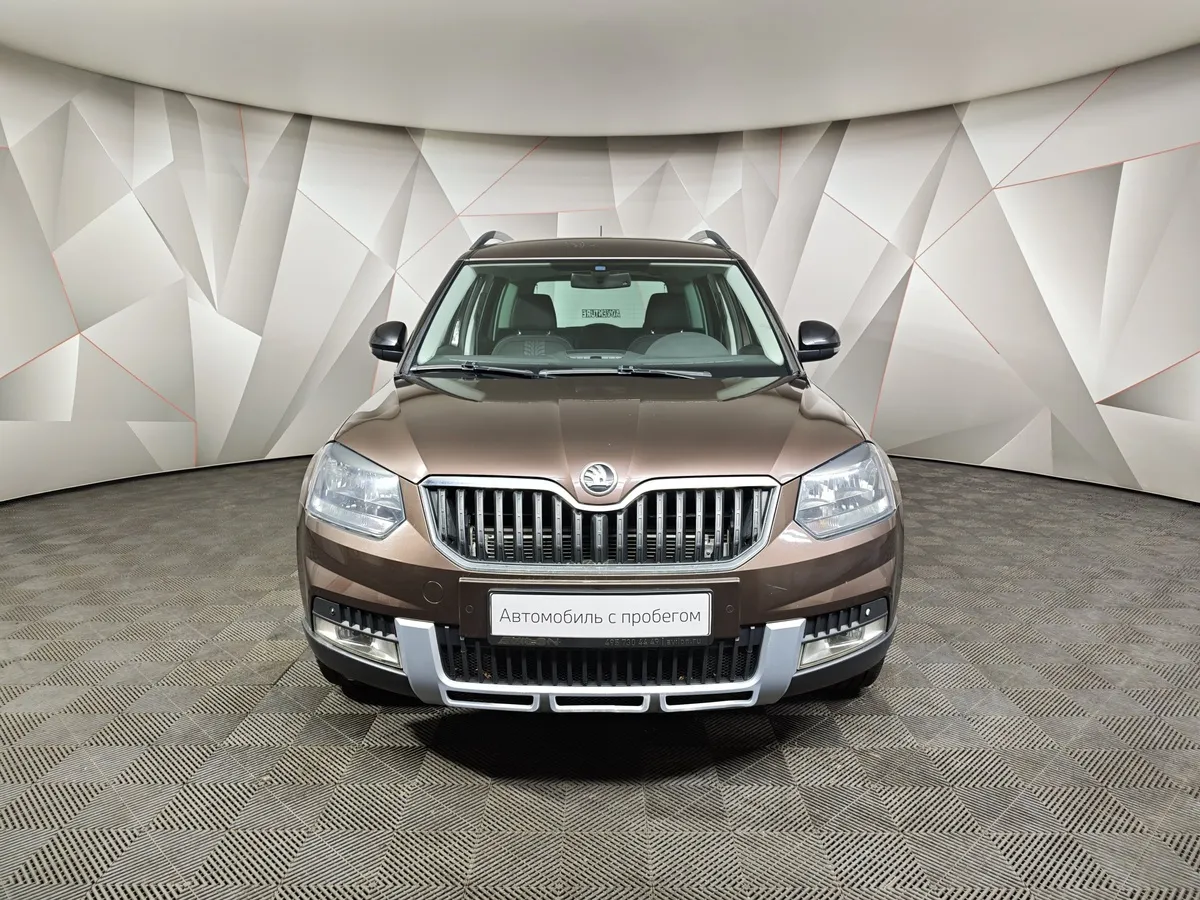 Skoda Yeti 1.6 AT (110 л.с.) Коричневый в АВИЛОН. Слайд №7
