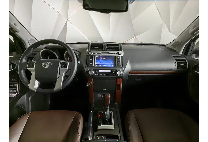 АВИЛОН - Toyota Land Cruiser Prado 2.8 D AT 4WD (5 мест) (177 л.с.) Комфорт Белый - slide 11