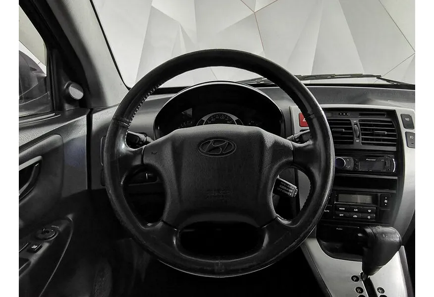 Hyundai Tucson 2.7 AT 4WD (175 л.с.) Черный в АВИЛОН. Слайд №20