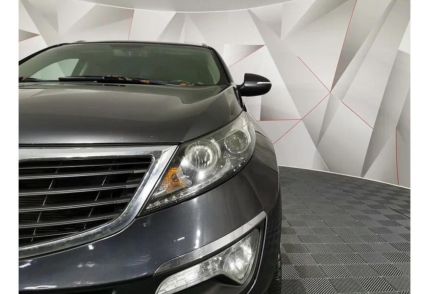 Kia Sportage 2.0 AT 4WD (150 л.с.) Luxe Серый в АВИЛОН. Слайд №10