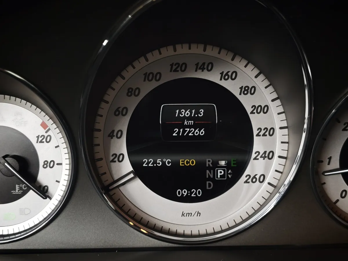 Mercedes-Benz GLK GLK 220 CDI 7G-Tronic Plus 4Matic (170 л.с.) Черный в АВИЛОН. Слайд №18